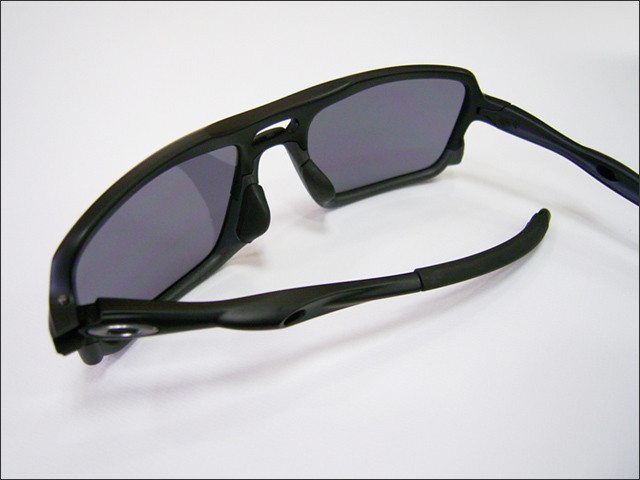 普段使いのサングラスにOAKLEY Triggerman (オークリー トリガーマン) 千葉船橋のメガネショップ