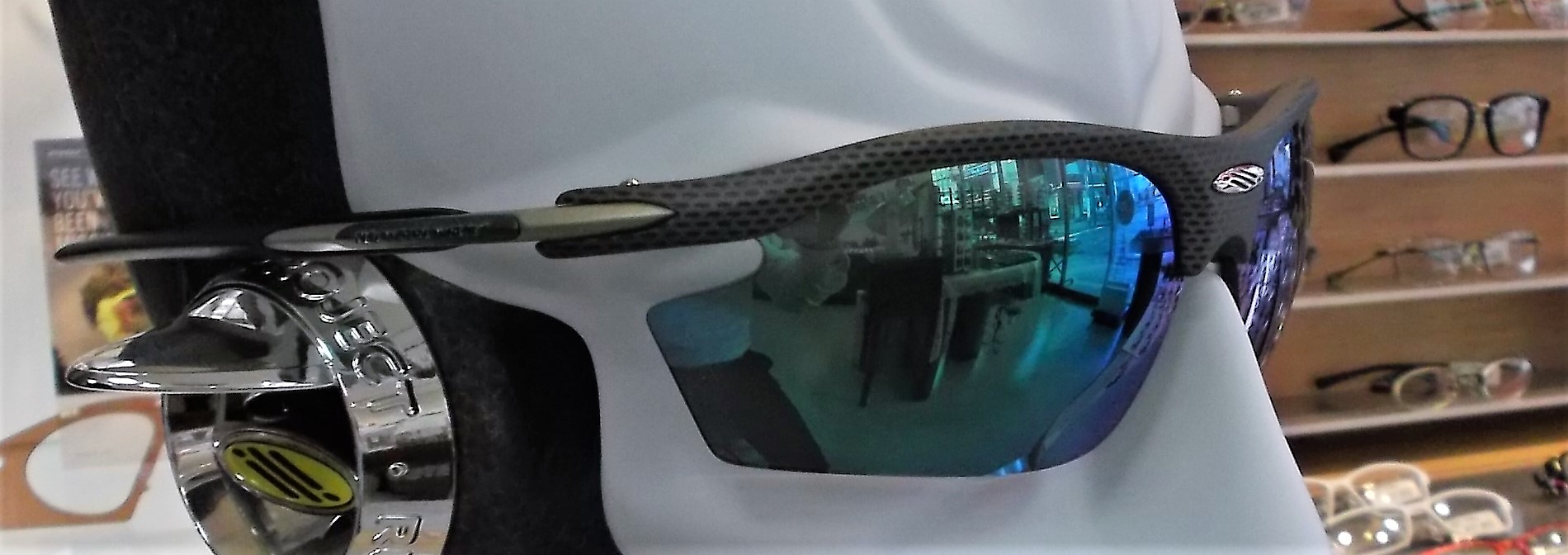 Rudy Project 18モデル Rydon New Color カーボン Polar3fx マルチレーザーグリーン 千葉船橋のメガネショップeyebon アイボン Rudy Project 18モデル Rydon New Color カーボン Polar3fx マルチレーザーグリーン 千葉船橋のメガネショップeyebon アイボン