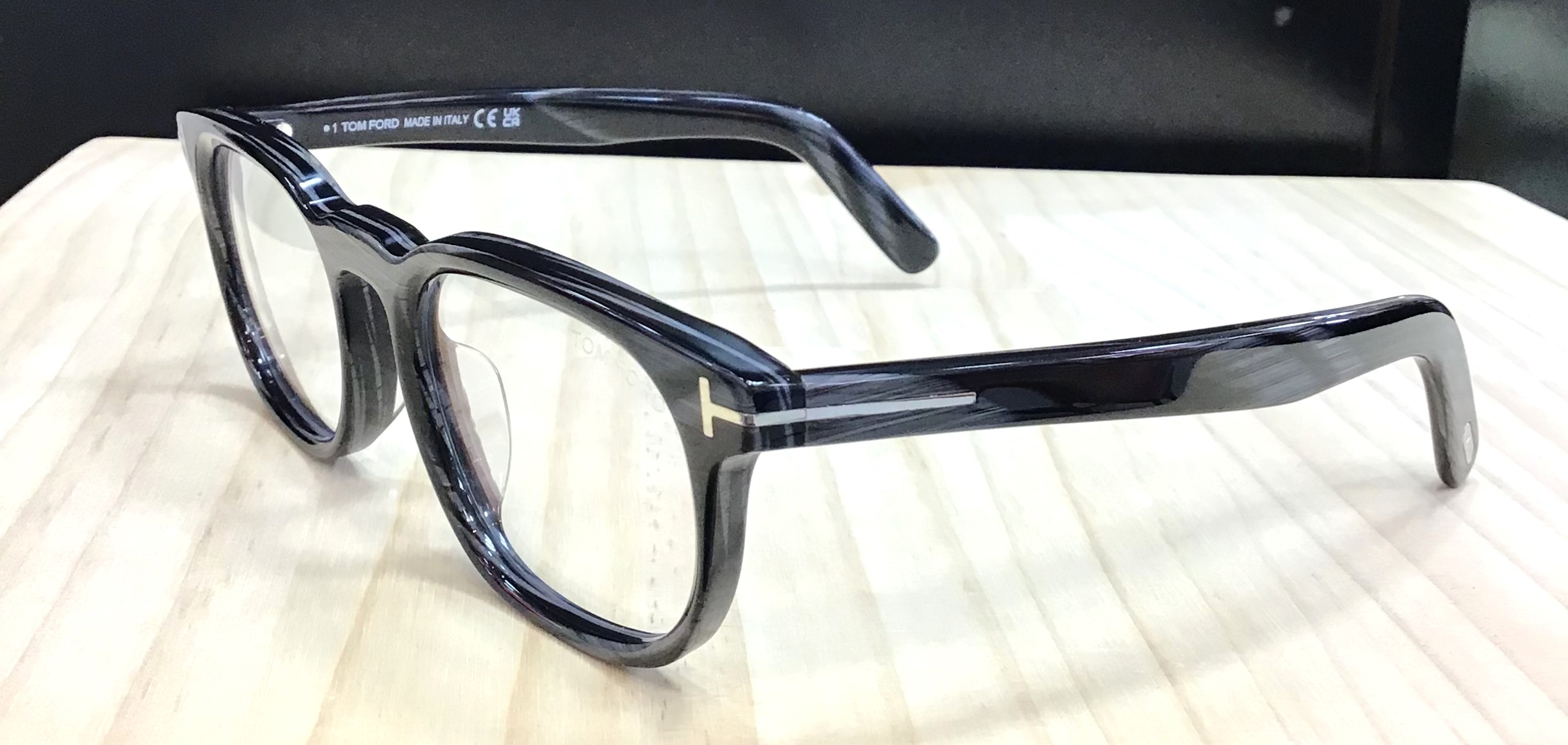 TOMFORD 2024 新作登場！ – 千葉船橋のメガネショップEyEBon